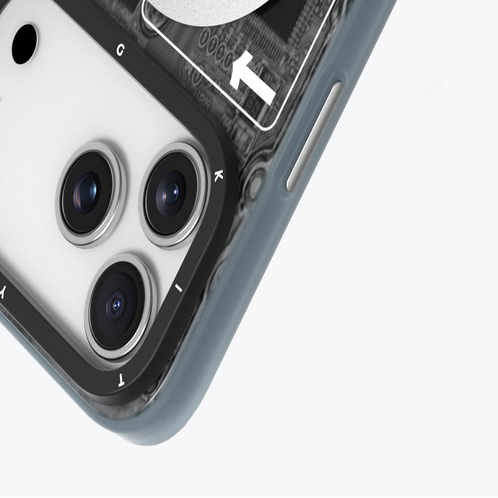 Youngkit Technology Serisi iPhone 17 Pro M-safe Şarj Özellikli Kamera Denetim Butonlu Kılıf Youngkit Technology Serisi iPhone 17 Pro M-safe Şarj Özellikli Kamera Denetim Butonlu Kılıf